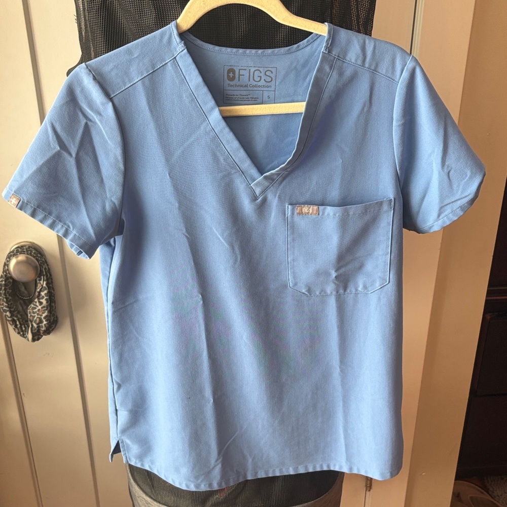 Figs Light Blue V-Neck Scrub Top